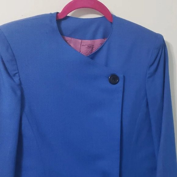 Vintage Blue Blazer - Picture 3 of 13